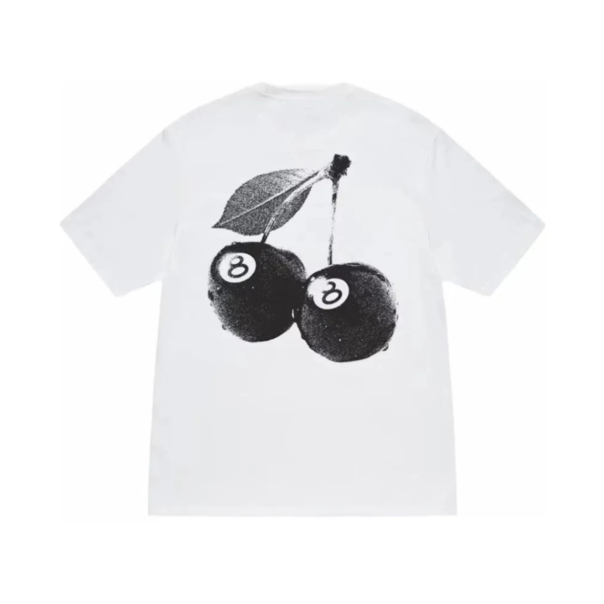 Biała koszulka stussy cherries tee white z czarnym logo na przodzie oraz czarnymi wiśniami na plecach.